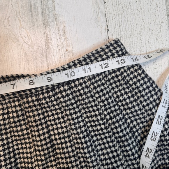 Orvis Vintage Wool Wrap Skirt Fringe Pleated Wool Size 6 Black White - Picture 8 of 11